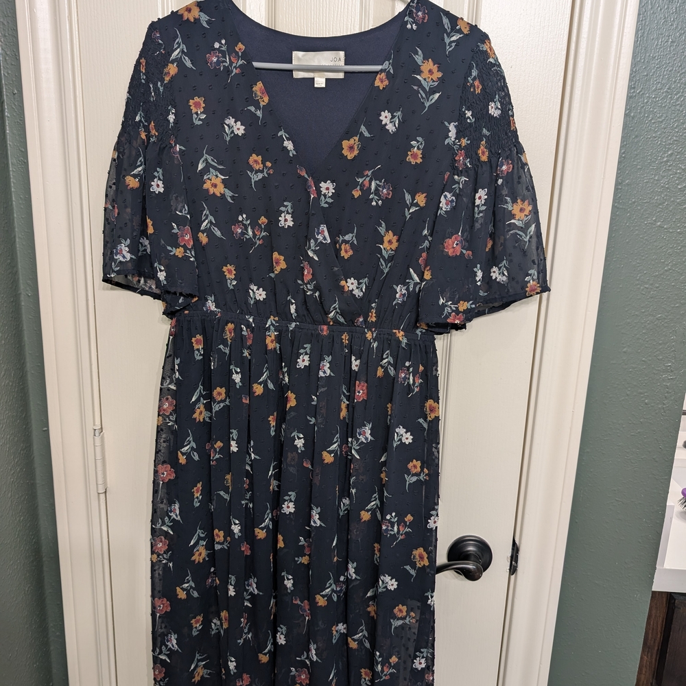 J.O.A. Floral Midi Dress - Black with Multicolor Flowers